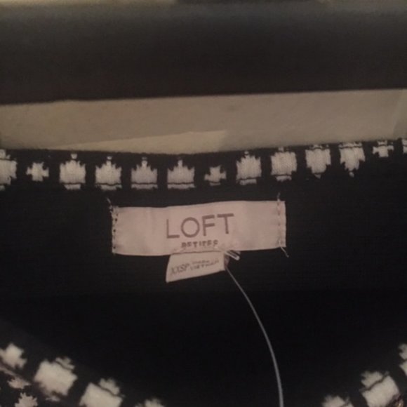 LOFT PETITE SKIRT-NWT - Picture 4 of 4